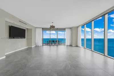 18501 Collins Ave #1804 1