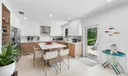 301 Hampton Ln Photo