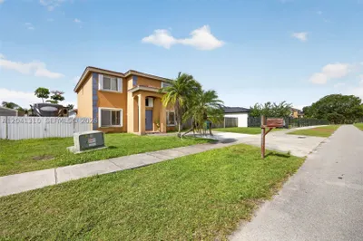 12280 SW 251st Ter 1