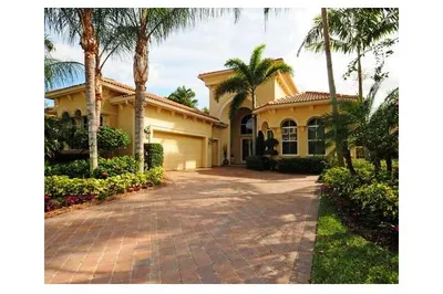 118 Olivera Way 1