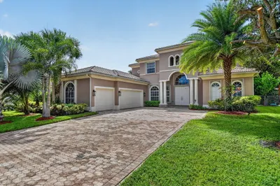 6039 Walnut Hill Drive 1
