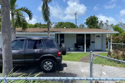 520 SW 15th Terrace 1