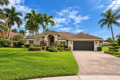 1165 Manor Ct 1