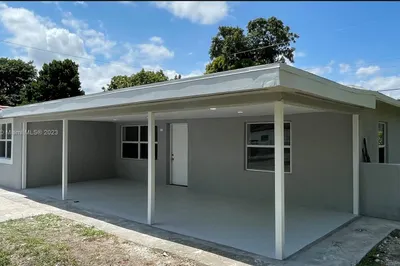 1247 NW 116th Ter 1