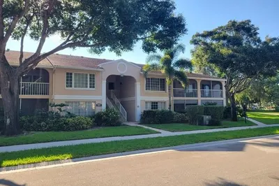 13851 Oneida Drive #D2 1