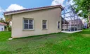 7092 Falls Road E Photo