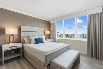 2501 S Ocean Dr #927 (available April 1 1