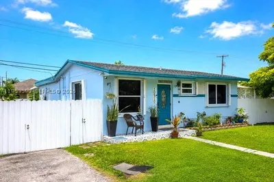 10910 SW 217th Ter 1