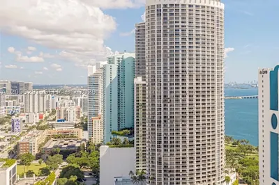 1750 N Bayshore Dr #2012 1
