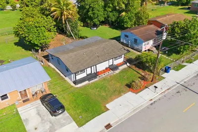 270 SW 10th Avenue #1 1