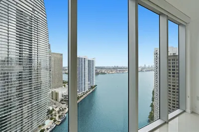465 Brickell Ave #3202 1