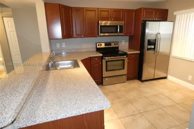 11152 W Sample Rd #11152 1