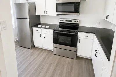 510 Lake Shore Drive #3 1