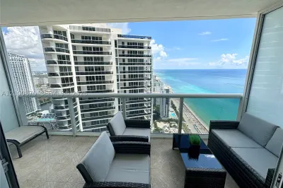 1830 N Ocean Dr #4109 1