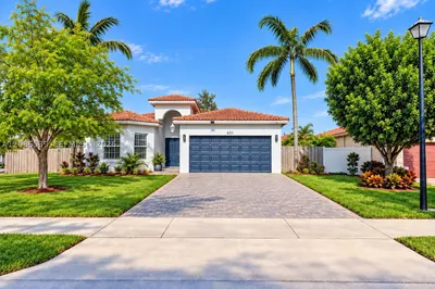 601 NW 19th Ave 1