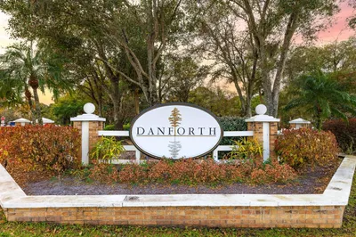 2303 SW Danforth Circle 1