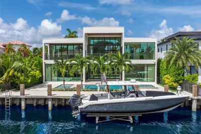 432 Coconut Isle Dr 1