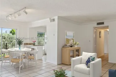 110 Salamanca Ave #301 1