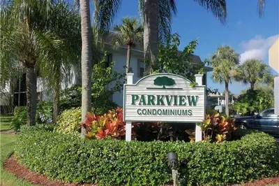1290 SE Parkview Place #A2 1