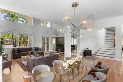Living Room/Dining Room