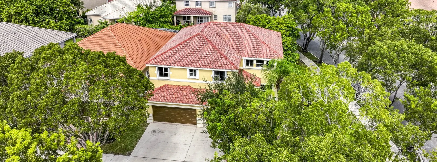 Just Listed | 4301 Fox Hollow