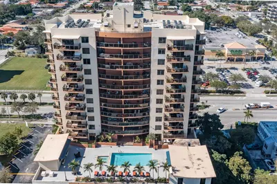 2301 SW 27th Ave #703 1