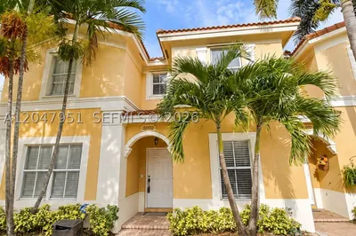 3092 SW 129th Ter #102 1