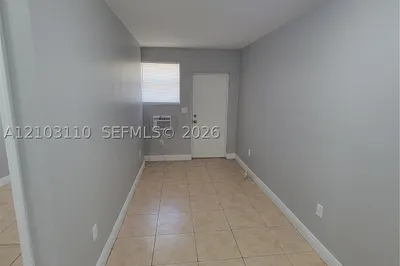 1740 NW 1st Pl #3 1