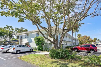 2440 SW 22ND Avenue #703 1