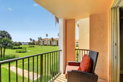 135 Yacht Club Way #204 1
