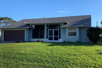 3255 SW Foremost Drive 1