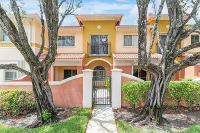 1407 S Santa Catalina Circle 1