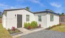 6147 SW 40th St Photo