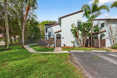 22380 Pineapple Walk Drive 1