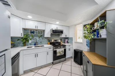 1507 SE Royal Green Circle #102 1