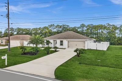 2518 SW Savage Boulevard 1