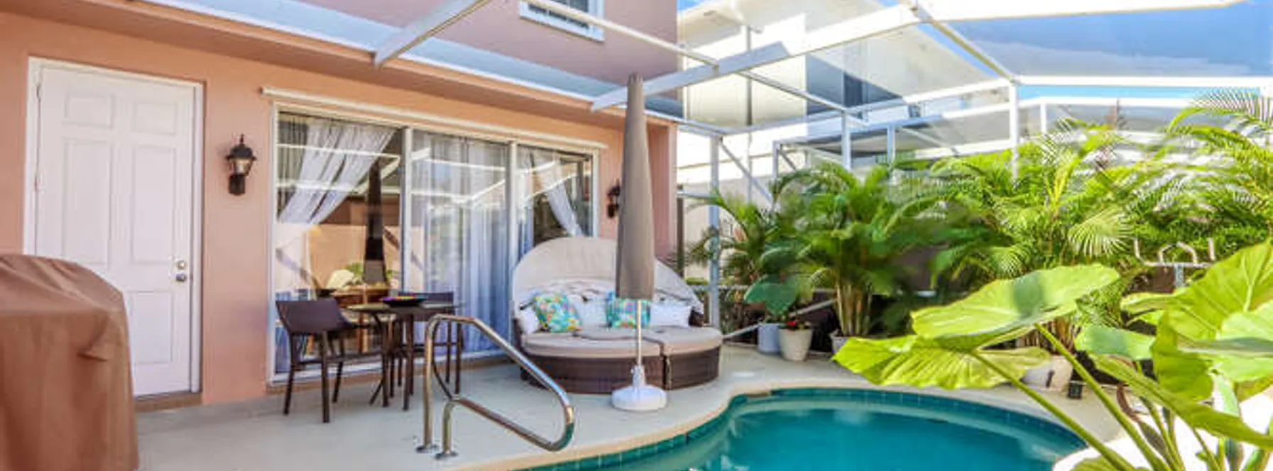 Just Listed | 137 Farmingdale Drive