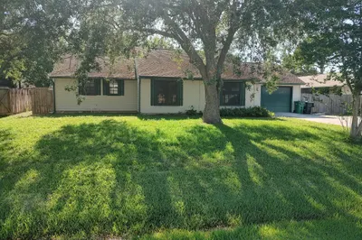 6105 Birch Drive 1
