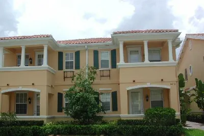 4512 Illicium Drive 1