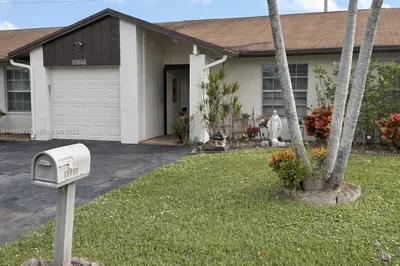 15708 Bottlebrush Cir 1