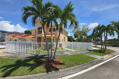 Miami Residential 1