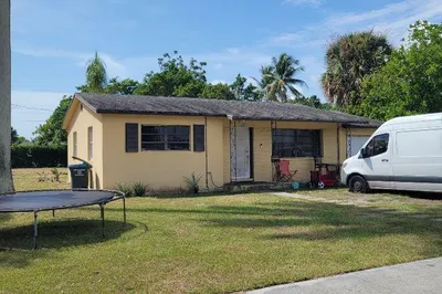 730 W Ilex Drive 1