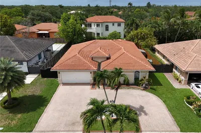 7831 NW 160th Ter 1
