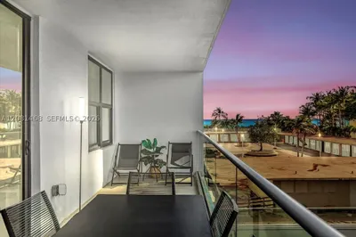 9801 Collins Ave #5U 1