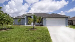 Just Listed | 883 SW Mccall Road