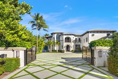 733 N Ocean Blvd (1)