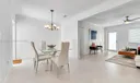 301 Hampton Ln Photo