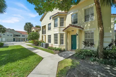 709 BELMONT Place #709 1