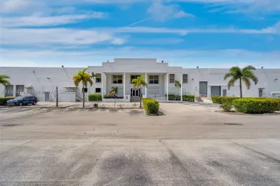 12800 NW 38th Ave 1