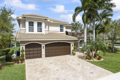 8183 Venosa Haven Terrace 1